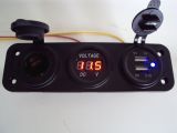 ÇAKMAKLIK + VOLTMETRE + İKİLİ USB 12 V ARAÇLAR İÇİN 