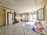 EvRE Emlaktan Ayvalık Altınovada Yola Cephe Satılık 2+1 Villa